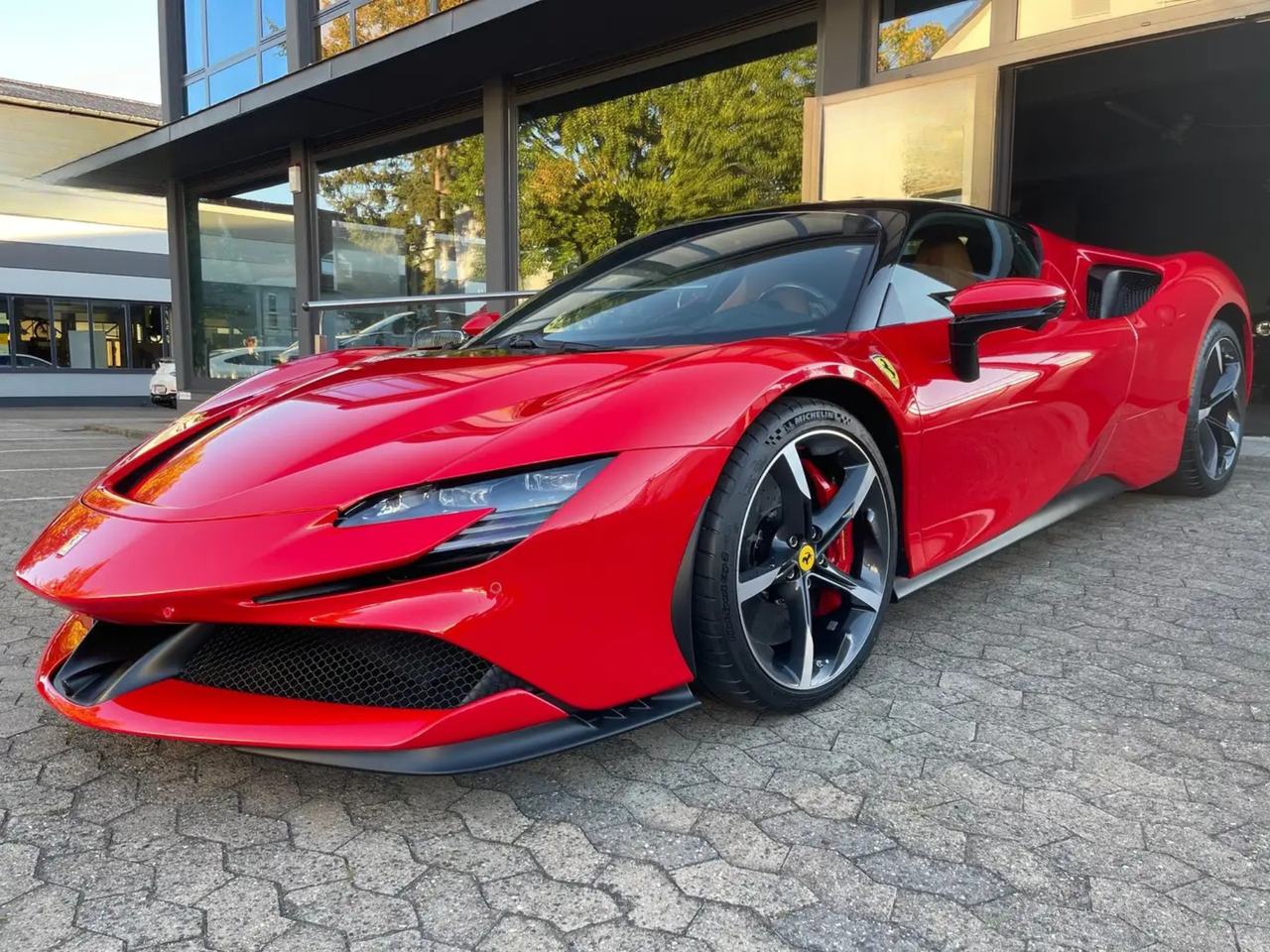 Ferrari SF90